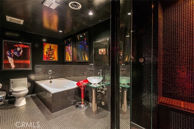 Photo - 2189 Sunset Plaza Dr