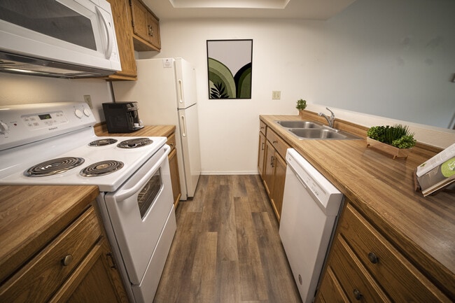 Photo - Brunsdale Park Apartment Homes