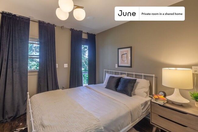 Private bedroom in 6 bed/4 bath Home - Private bedroom in 6 bed/4 bath Home Unit F