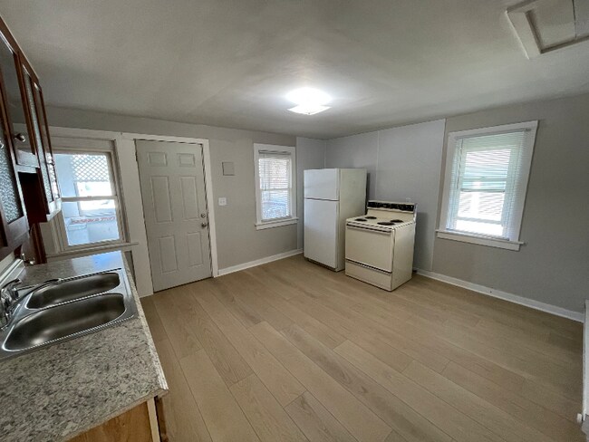 Photo - 1322 S 24th St Unidad 3