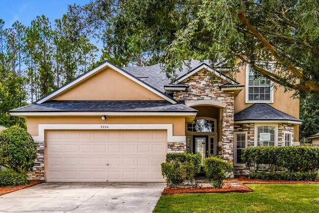 Building Photo - 9224 Redtail Dr Rental