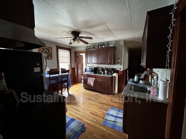 Photo - 49 Beaver St