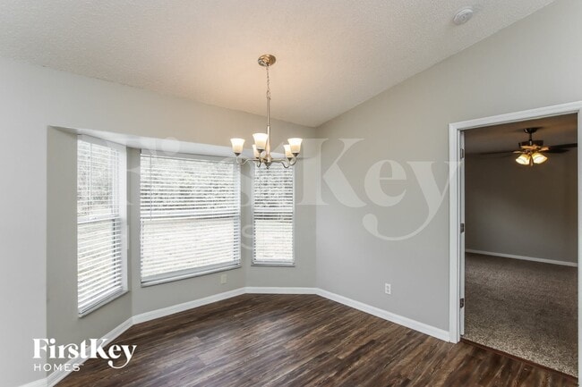 Photo - 2750 Felix Rd SE