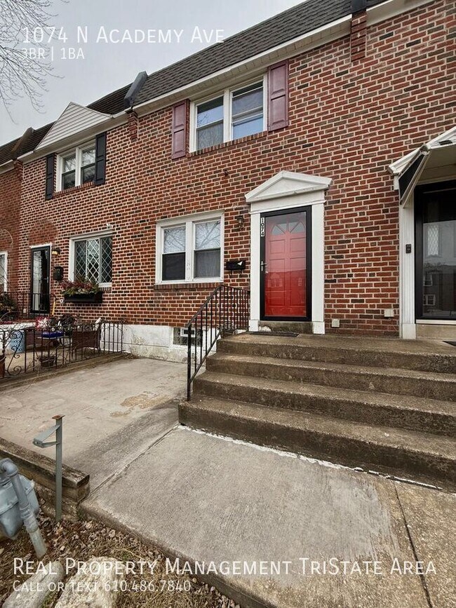 Photo - 1074 N Academy Ave