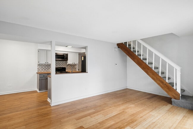 1229 Nova Ct