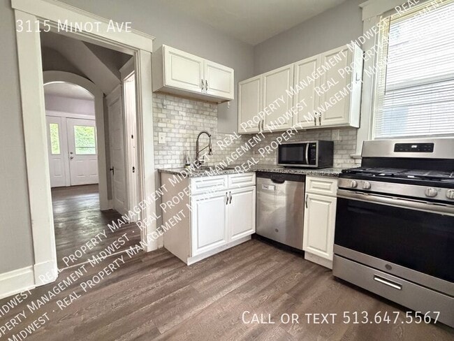 Photo - 3115 Minot Ave