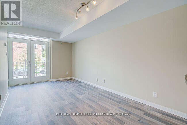 Photo - 31 Sudbury St