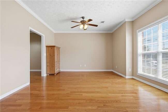 Photo - Brick Townhome in Meadowbrook!
