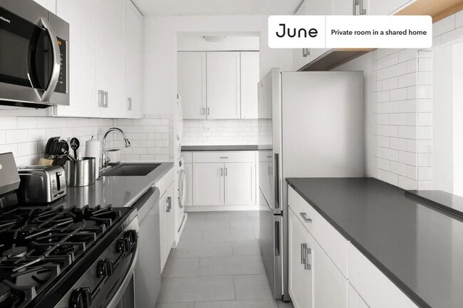 Photo - Room in Shared 5.0 bed/2 bath home