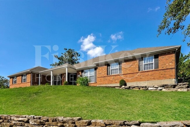 Building Photo - 9777 Gerald Dr