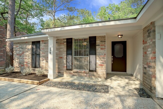 Photo - 179 Sandpebble Dr