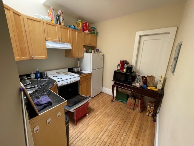 Building Photo - 42 Fenway Rental