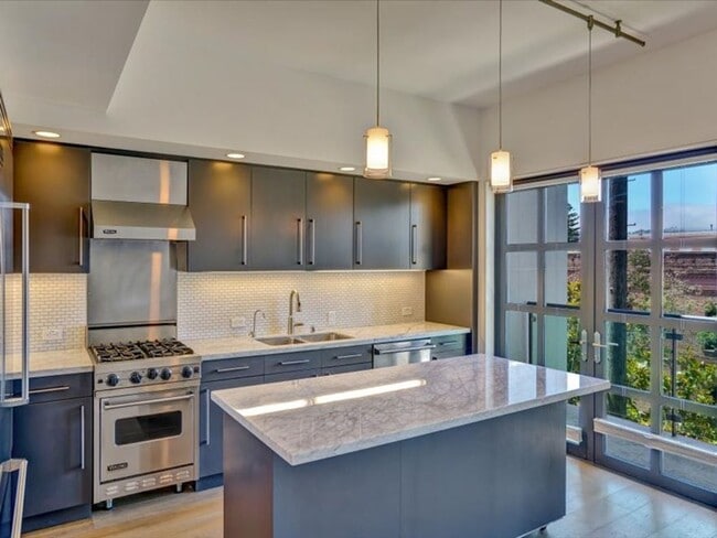 Photo - Luxury 3BR Condo | 2 Parking | A/C | Mission District!