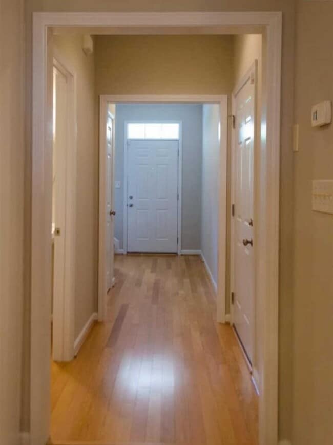 1st floor hallway - 144 Lincoln St