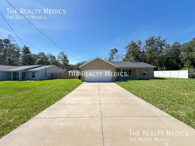 Photo - 190 Fisher Way