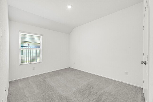 Photo - 2952 Cordova Hl Dr