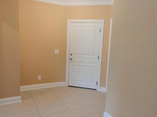 822 Providence Glen Dr Unidad 822