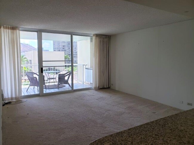 Honolulu Park Place - 1 Bedroom, 1 bath Co... - Honolulu Park Place - 1 Bedroom, 1 bath Co... Condo Unit 1010