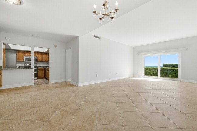 Photo - 615 Bayshore Dr