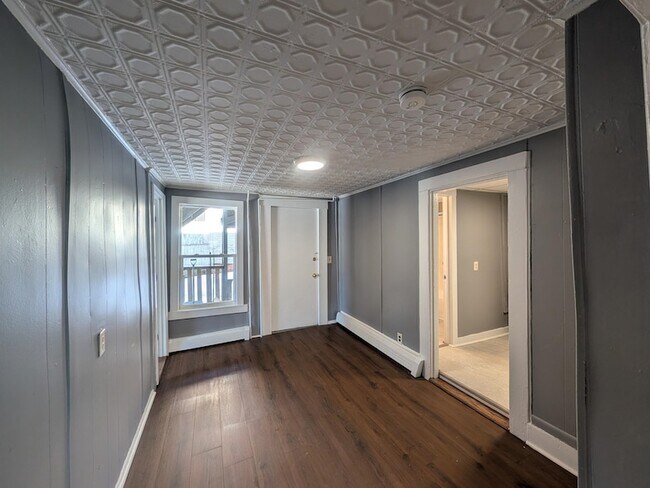 13-15 Walnut Street Unit 3