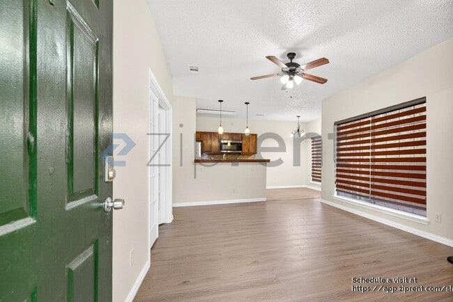 Photo - 4101 Esters Rd