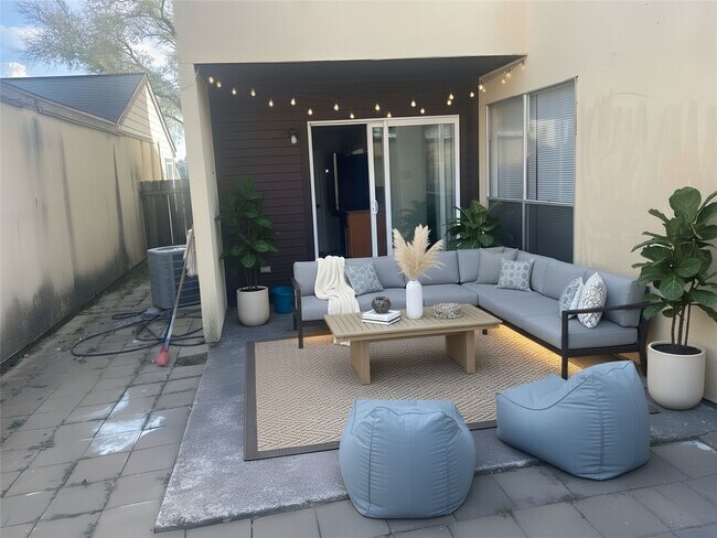 Photo - 12328 Springcrest Dr