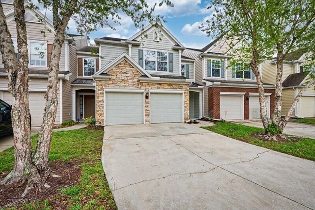 Photo - 7493 Devondale Way