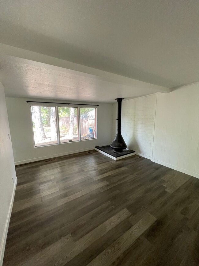 Photo - 2801 S Adams St Unidad 2801 S Adams St #1/2