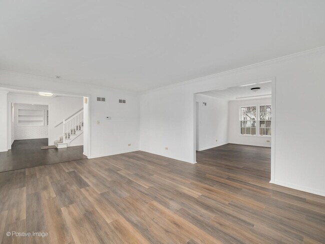 Photo - 2003 Canterbury Pl