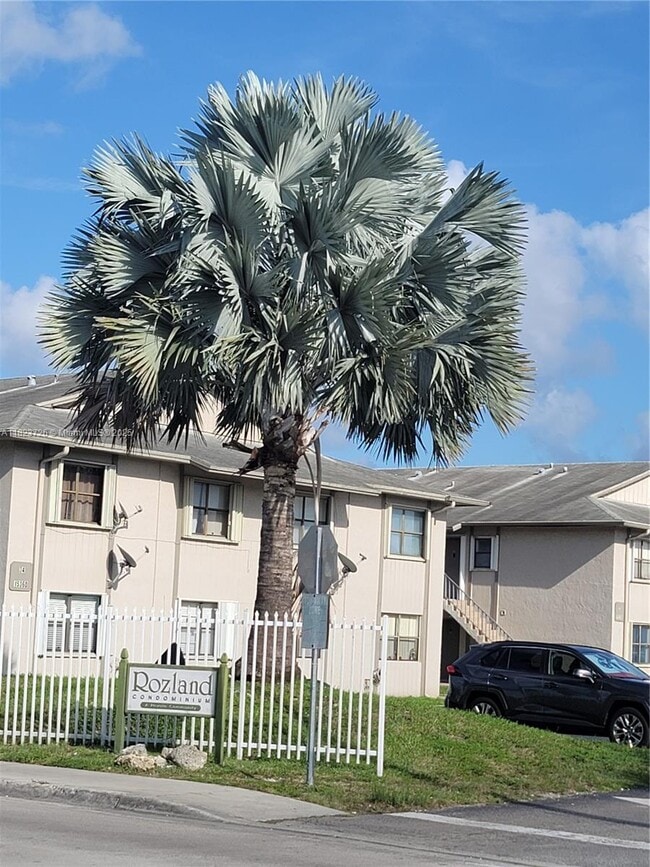 Photo - 15354 SW 72nd St Condo Unit 31-22