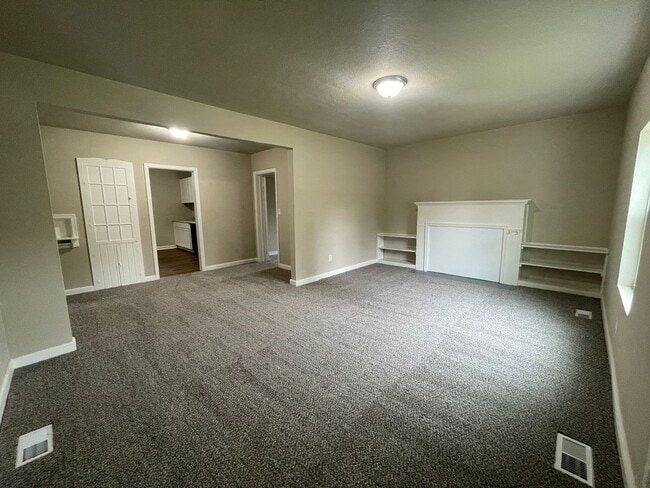 Photo - 2 bedroom 1 Bathroom Home in Marshalltown ...