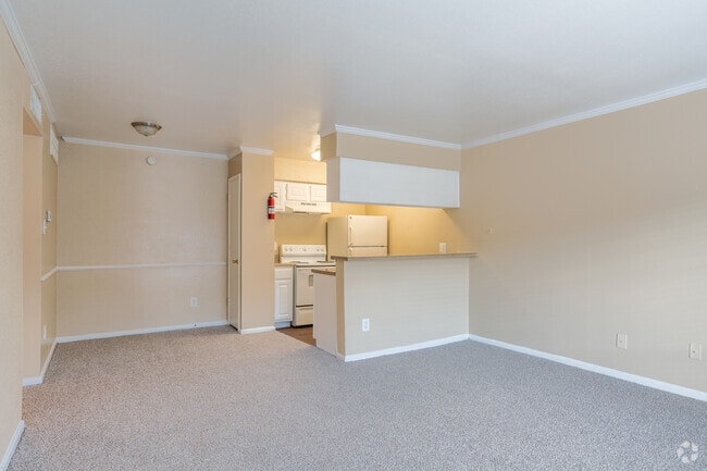 1BR, 1BA - 643SF