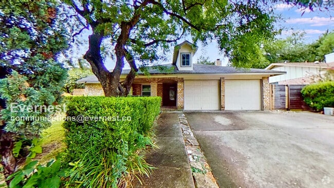 Building Photo - 2701 Deeringhill Dr Rental