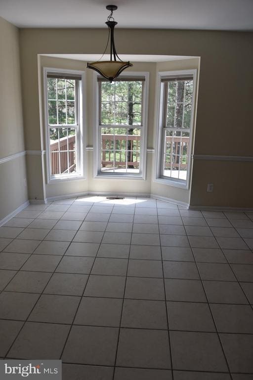 Photo - 44037 Kings Arms Square