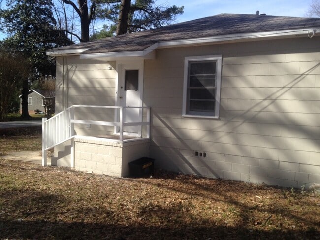 Photo - **UPCOMING**Nice 3 Bedroom / 1 Bathroom Home for Rent in Columbus, GA***