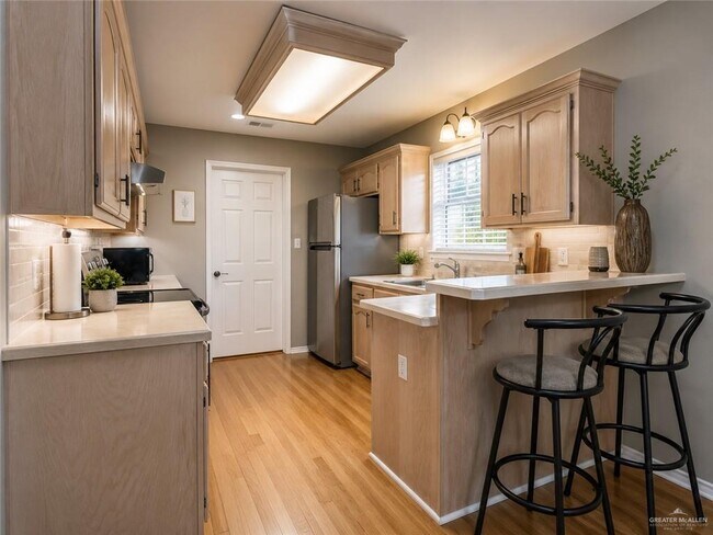 1328 Nora Dr