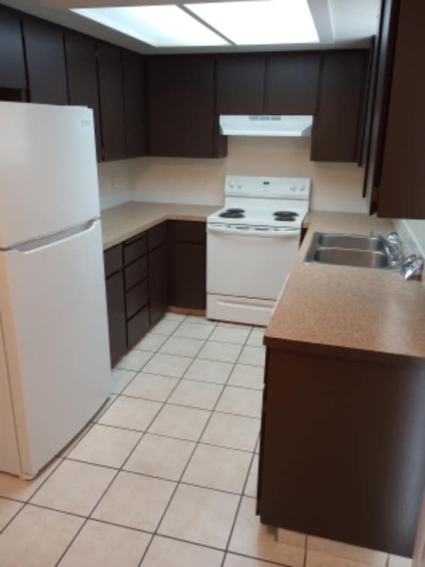 Photo - 703 N Tweedt St