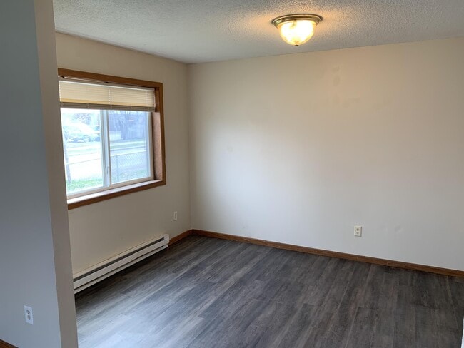Photo - 2101 N Bryant Ave