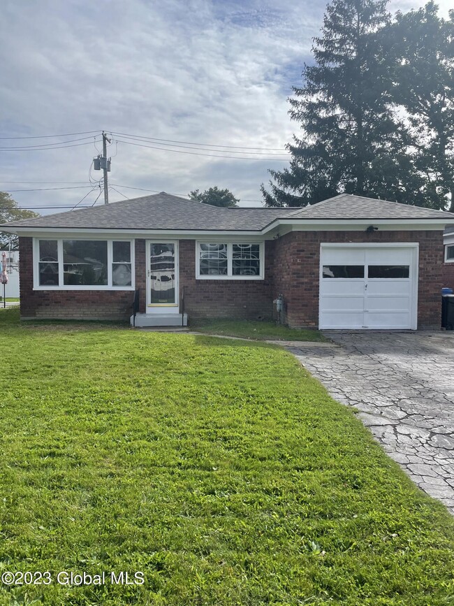 Building Photo - 3 Westford St