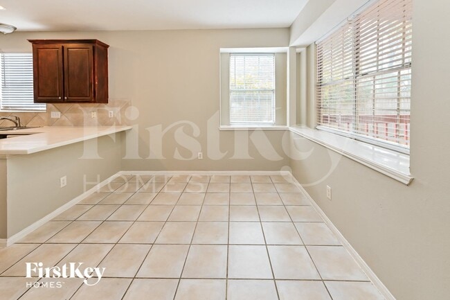 Photo - 2614 Spring Bend Dr