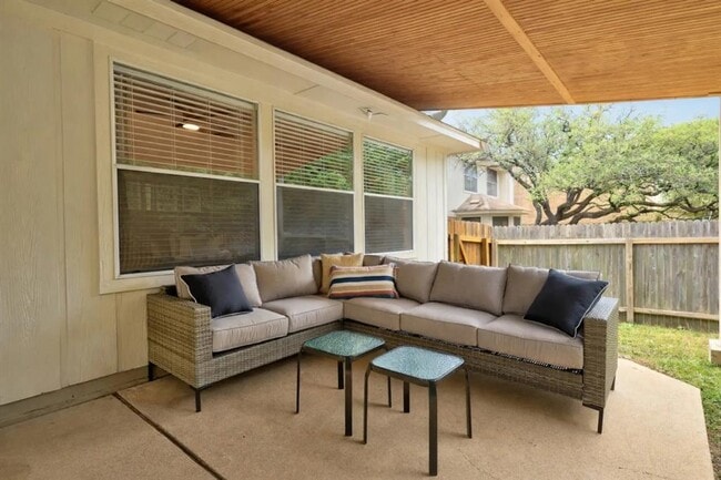 13344 Tamayo Dr