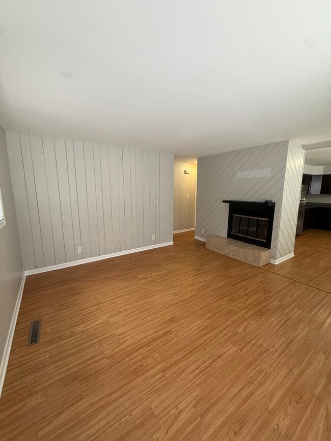 Photo - 803 Dorman Dr