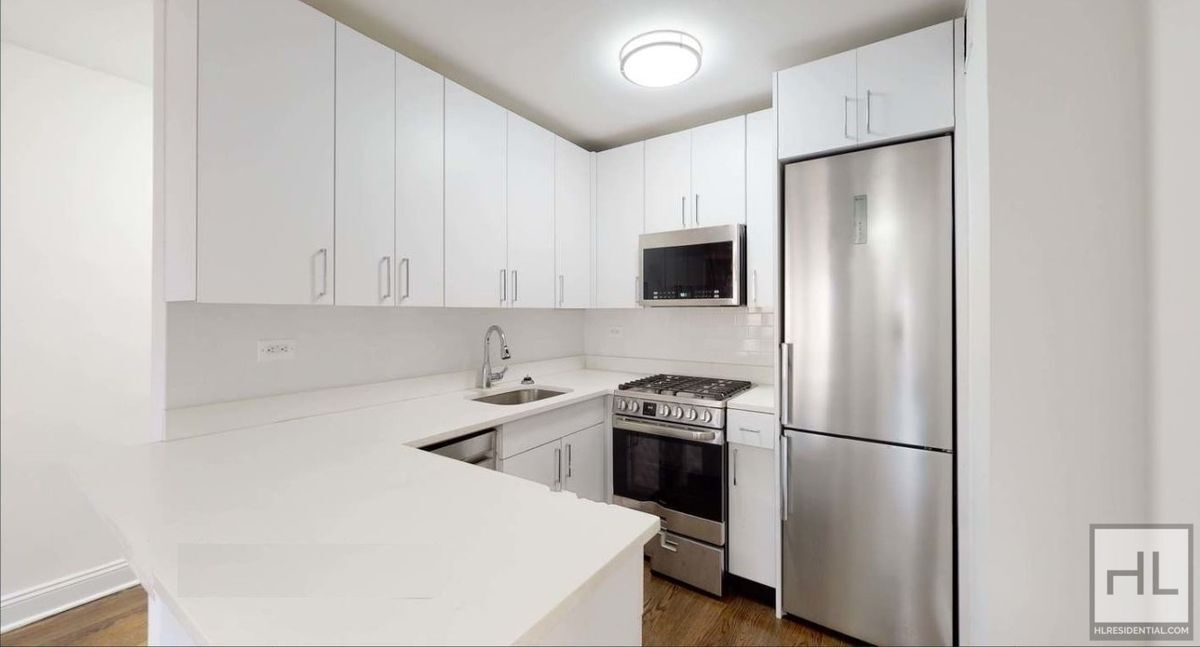 Photo - EAST 35 STREET Unit 9H