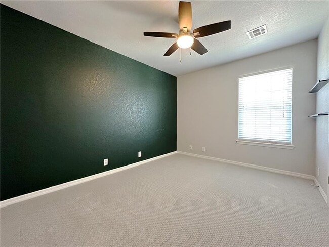 Photo - 2812 Eaton Dr