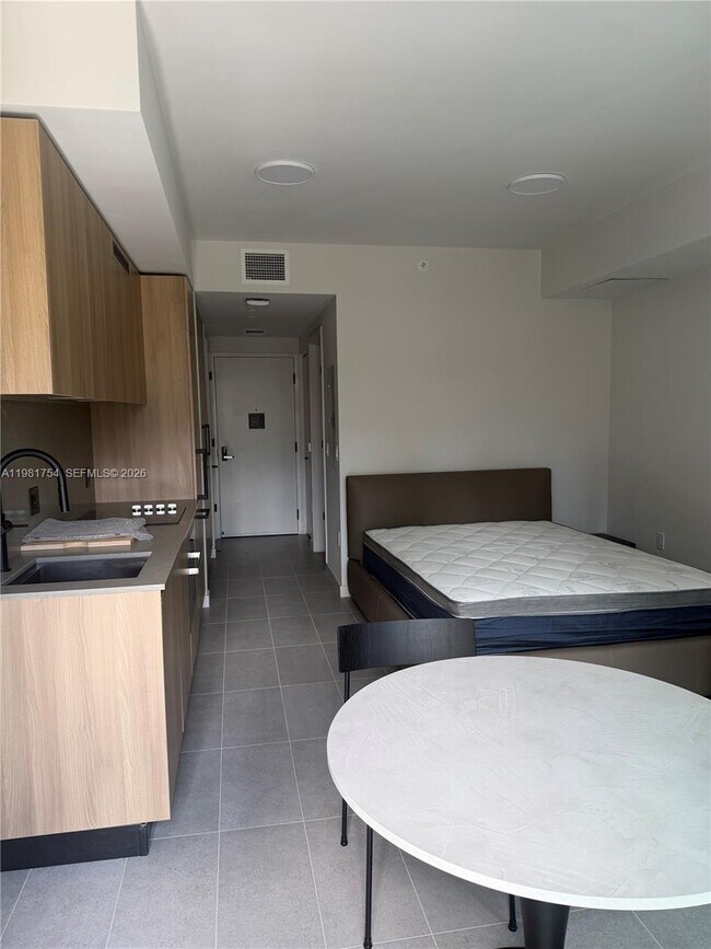 Photo - 121 NE 5th St Unit 501B