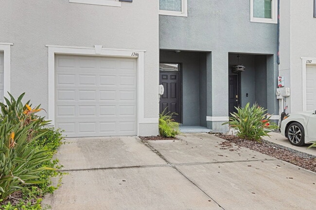 1746 Hovenweep Rd