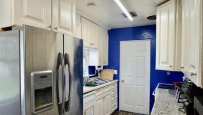 Photo - 1508 N Woodridge Ave