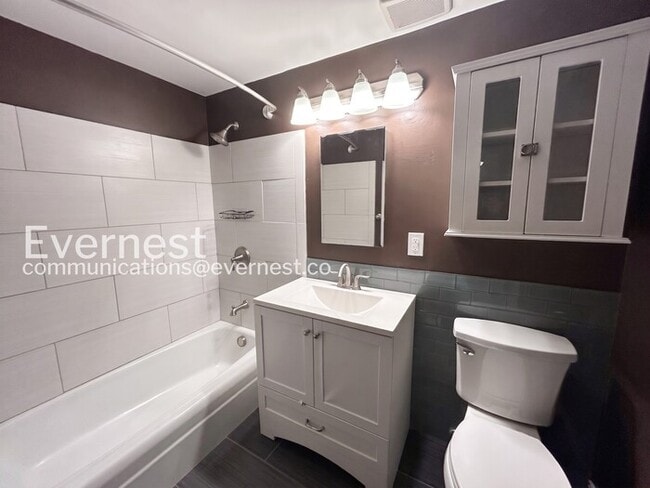 Photo - 2285 Peachtree Rd NE Unidad 1105