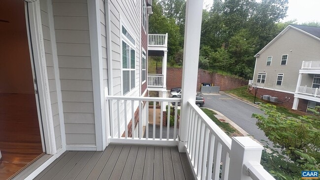 Photo - 2402 Winthrop Dr