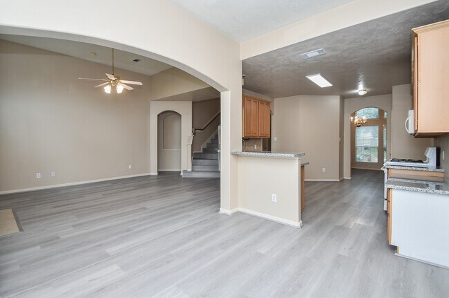 Photo - 15114 Snow Hill Ct